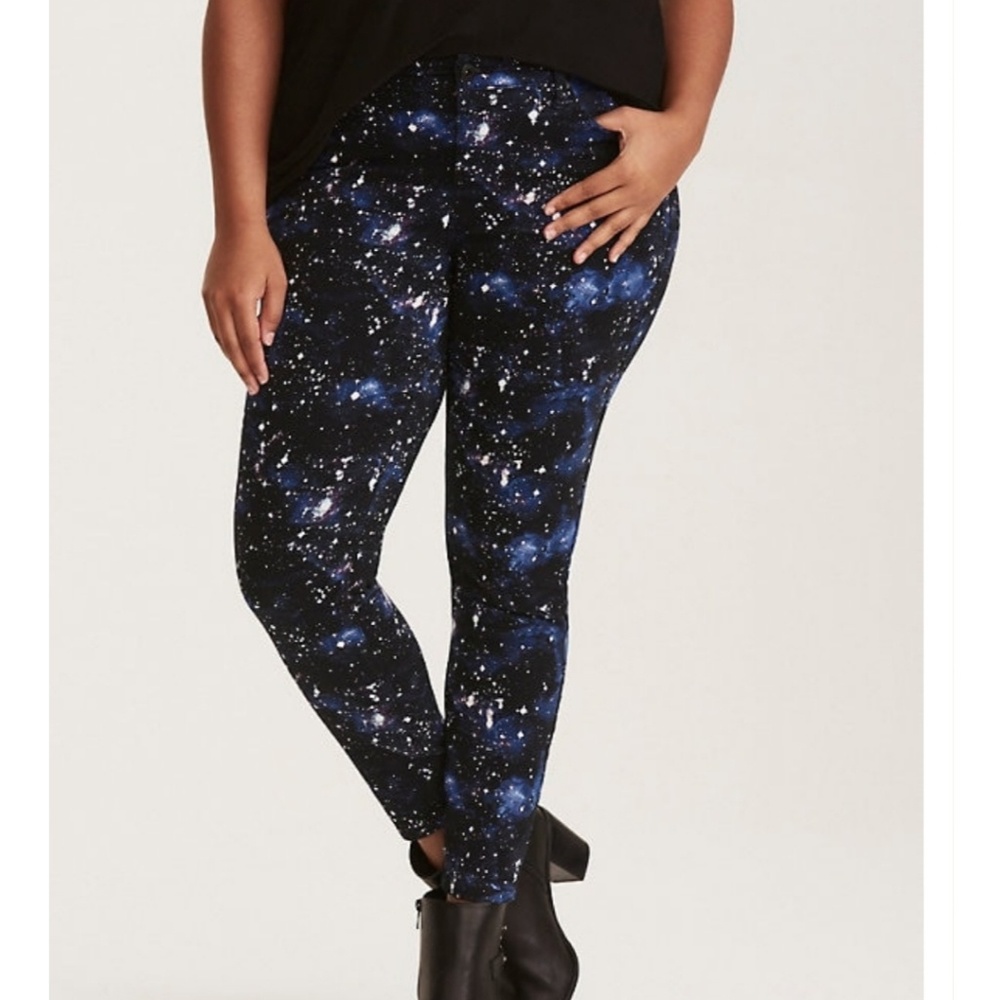 SKINNY JEAN - BLACK GALAXY PRINT